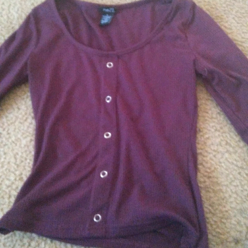 Long sleeve purple crop top